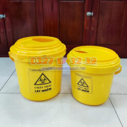 Xô nhựa y tế vàng 14 lít và 22 lít